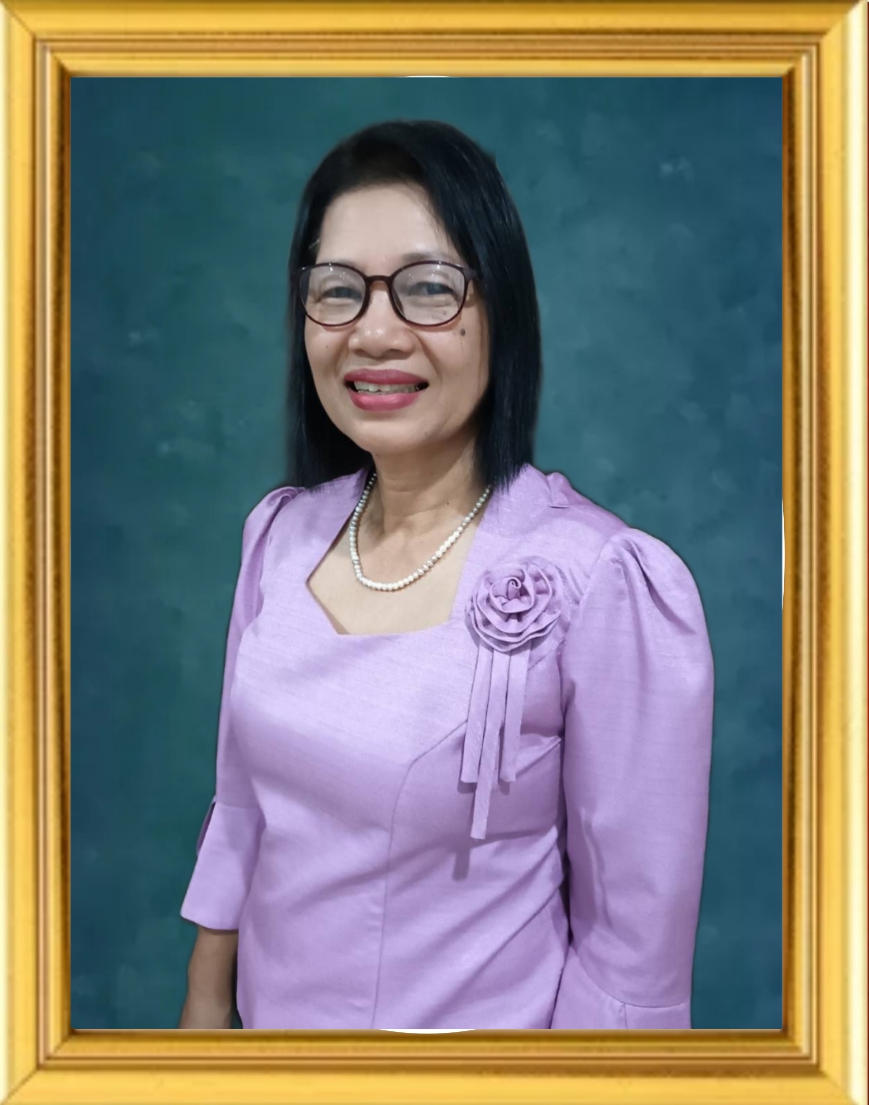 คุณบุญทอง เกษรพันธุ์
