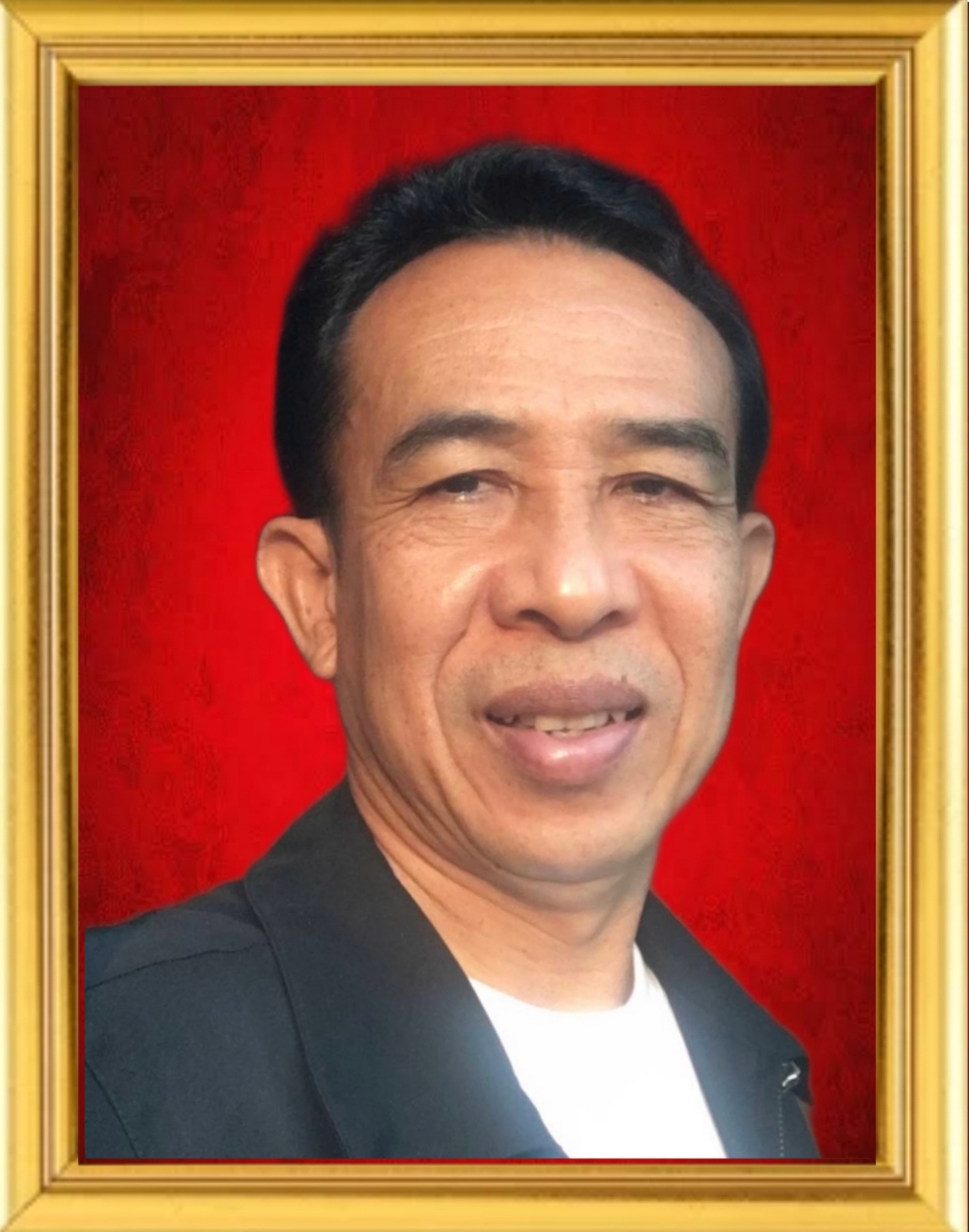 คุณสุภัทร์พล ชูแสง