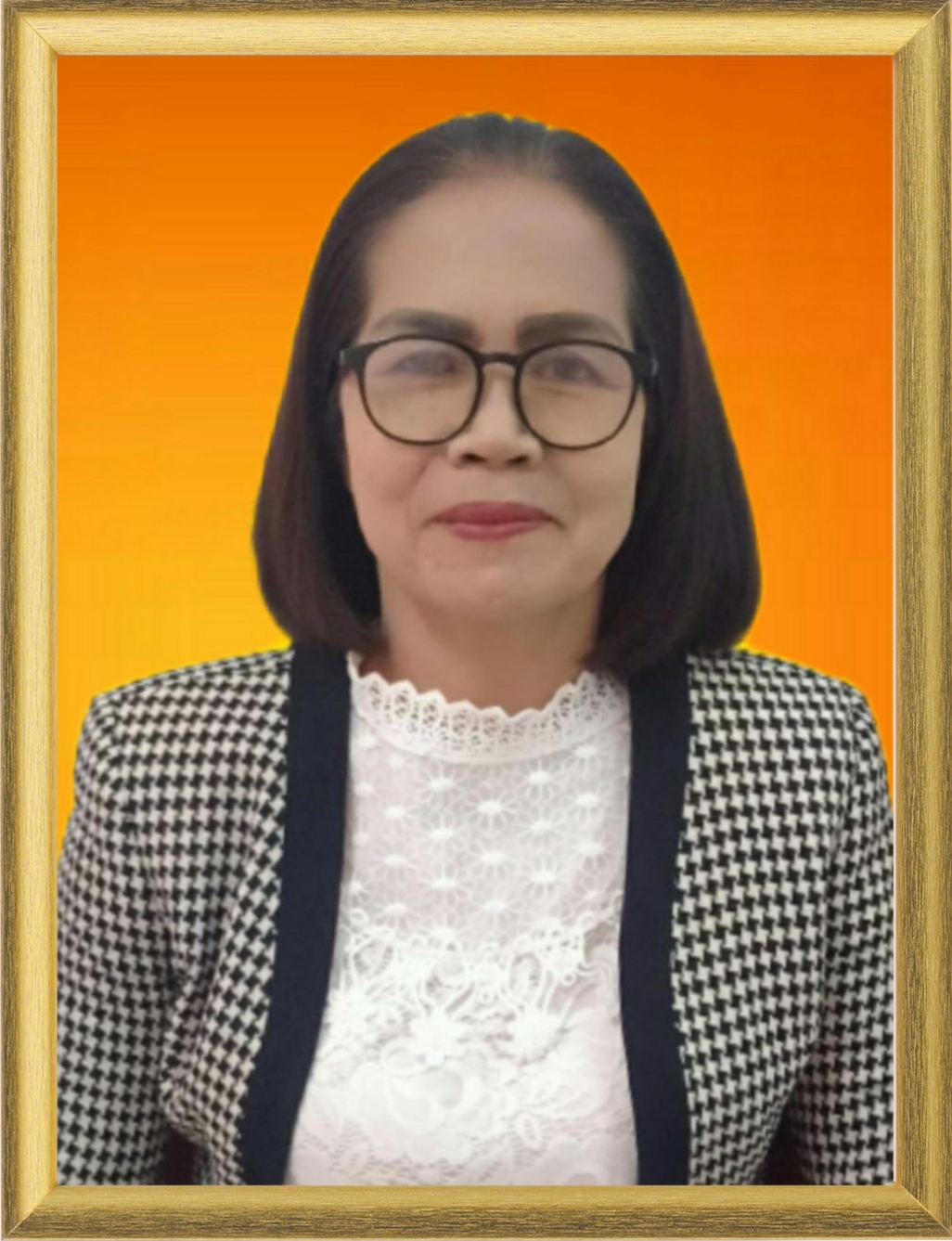 คุณศิริภรณ์ ตันสกุล