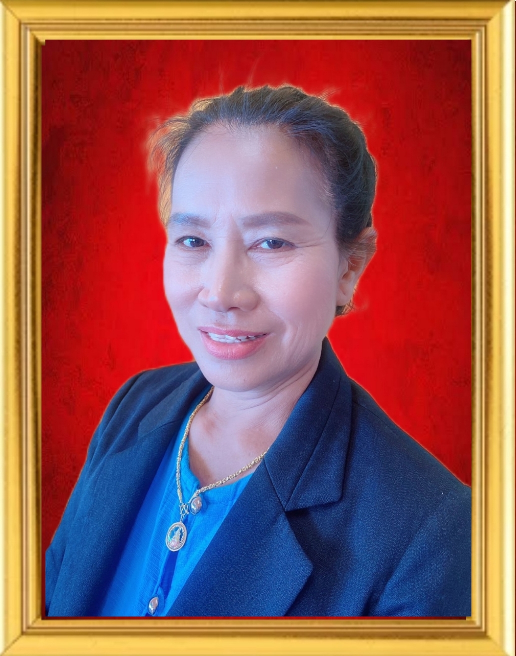 คุณจิราภรณ์ ชะนะภักดิ์