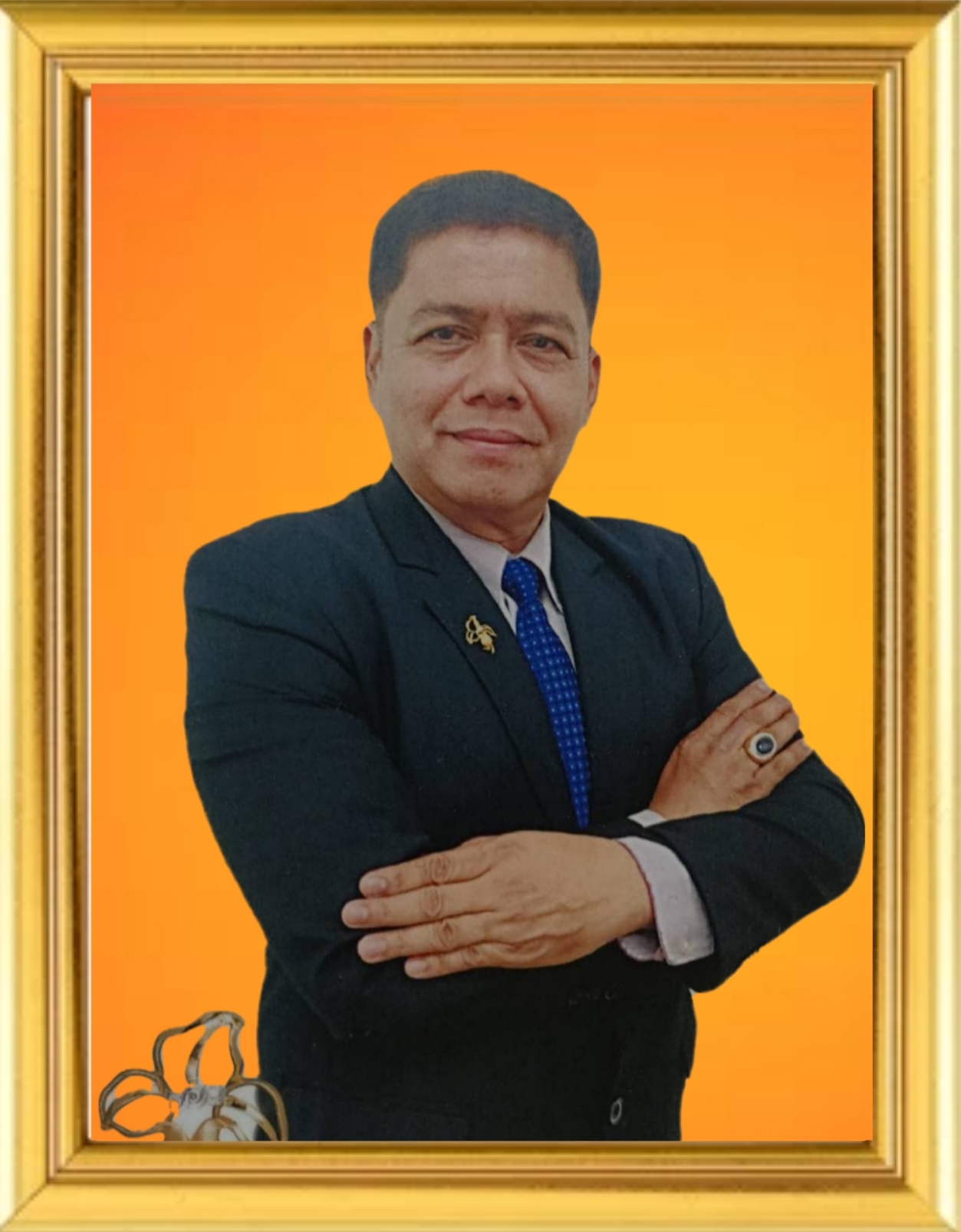 คุณวุฒิชัย มีมากบาง