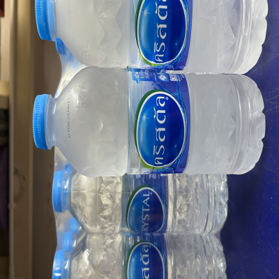 น้ำดื่มคริสตัล 600 ml 